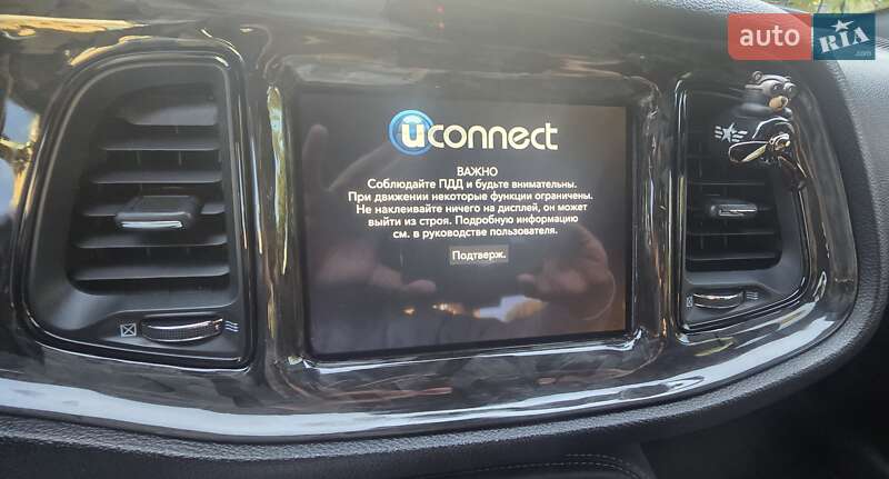 Купе Dodge Challenger 2019 в Одесі фото 10 Купе Dodge Challenger 2019 в Одесі