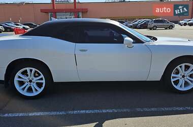 Купе Dodge Challenger 2016 в 