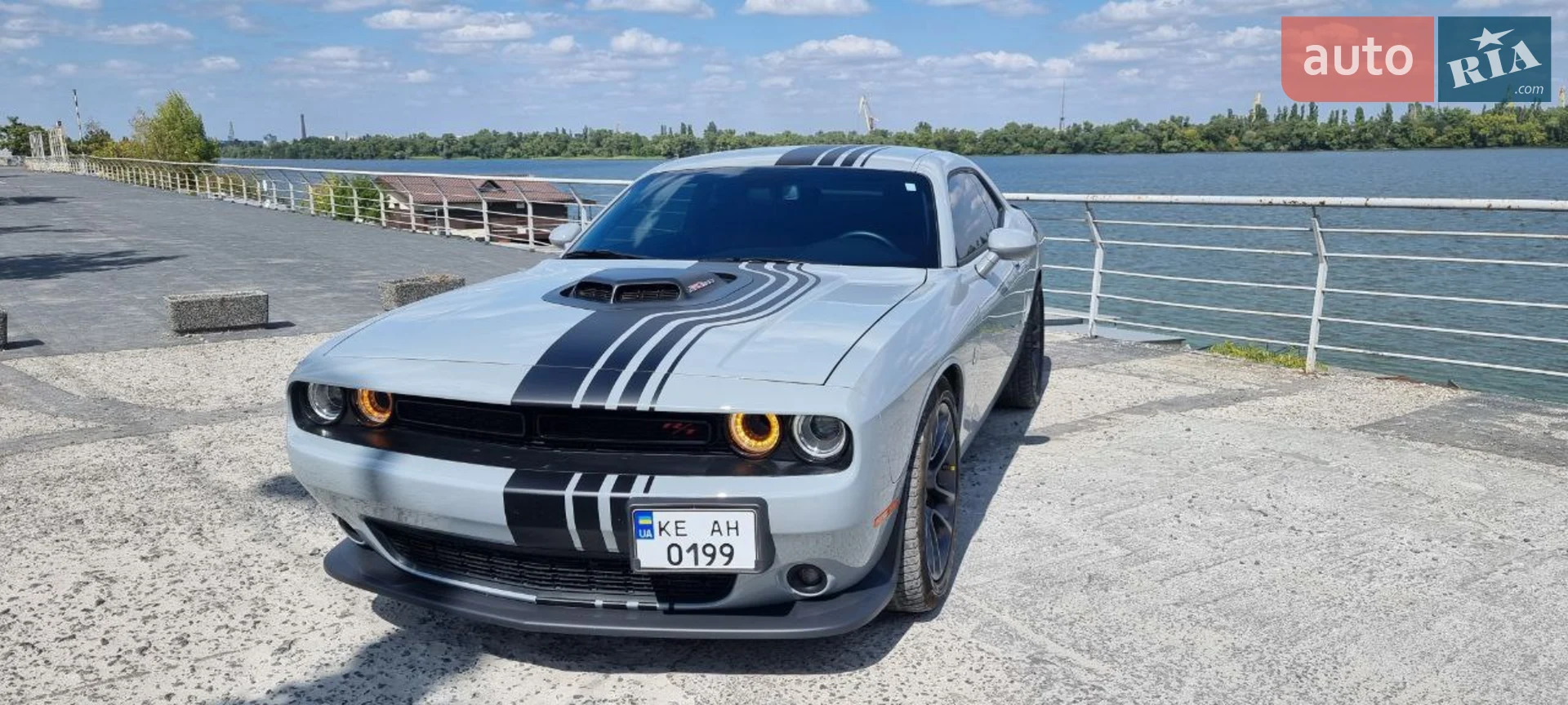 2021 Dodge Challenger - мініатюра 2