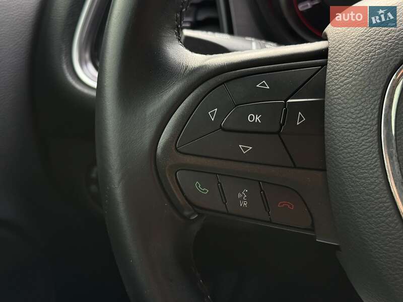 Купе Dodge Challenger 2017 в Києві фото 21 Купе Dodge Challenger 2017 в Києві