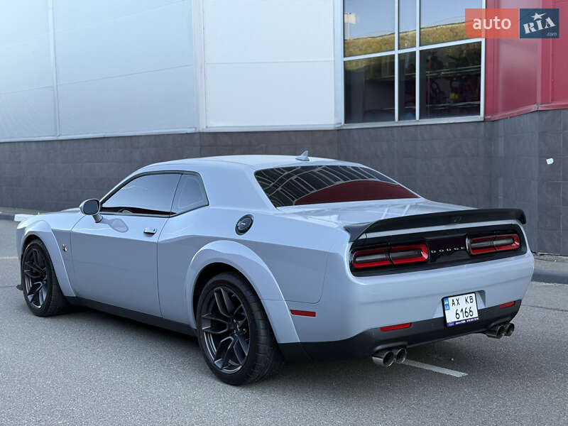 Купе Dodge Challenger 2021 в Киеве