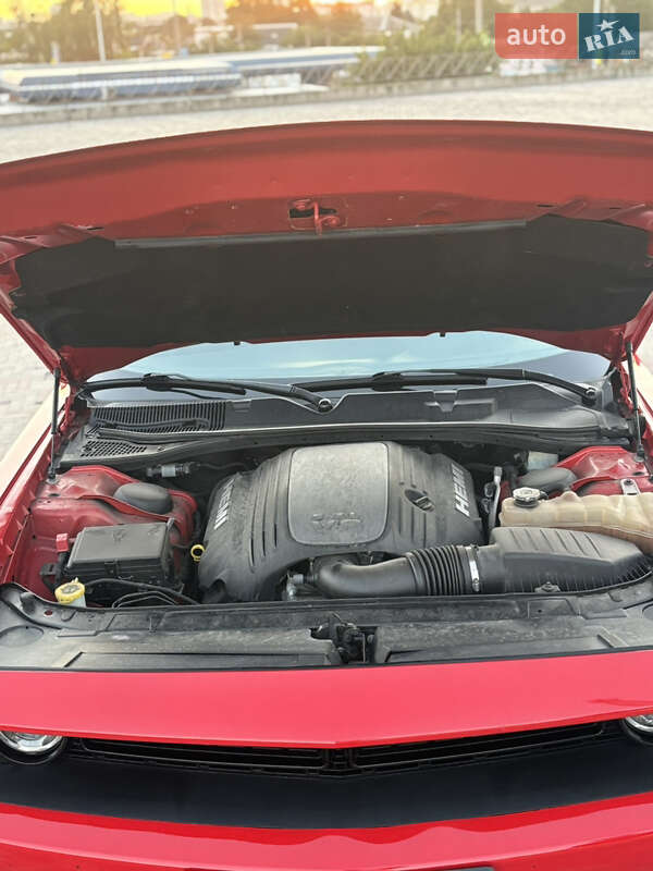 Купе Dodge Challenger 2019 в Харькове