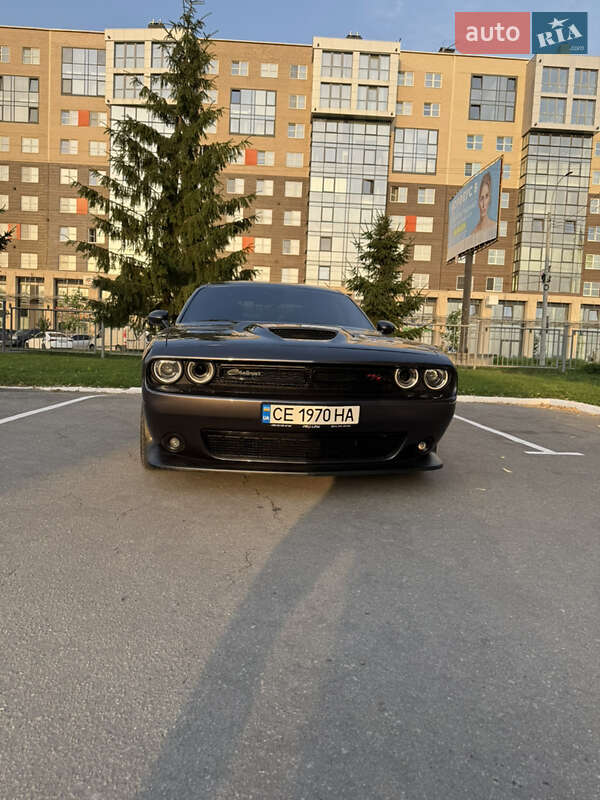 Купе Dodge Challenger 2021 в Черновцах
