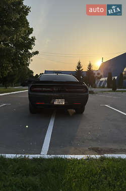 Купе Dodge Challenger 2021 в Черновцах