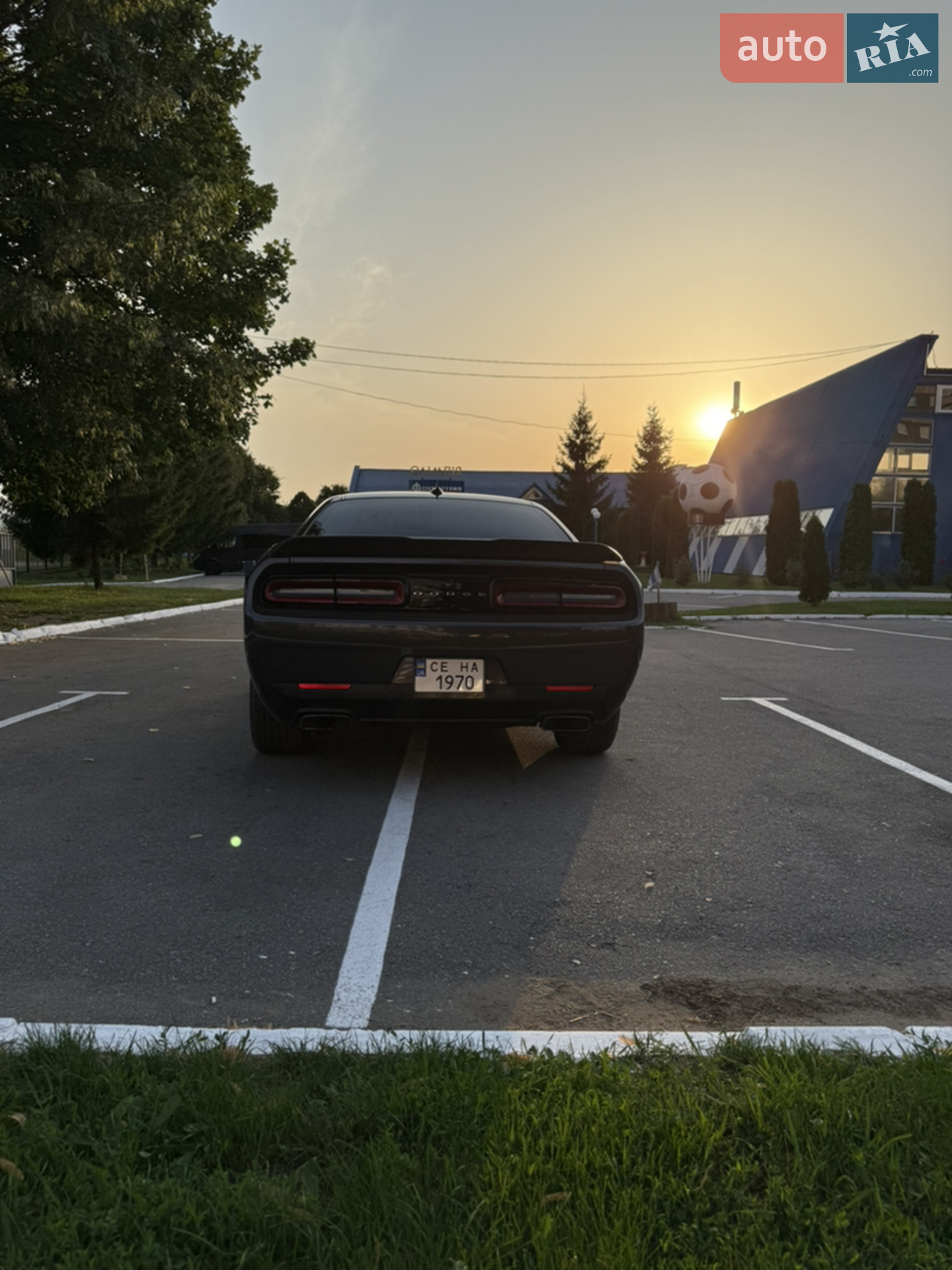 2021 Dodge Challenger - мініатюра 6
