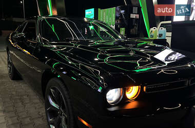 Купе Dodge Challenger 2018 в Тернополе