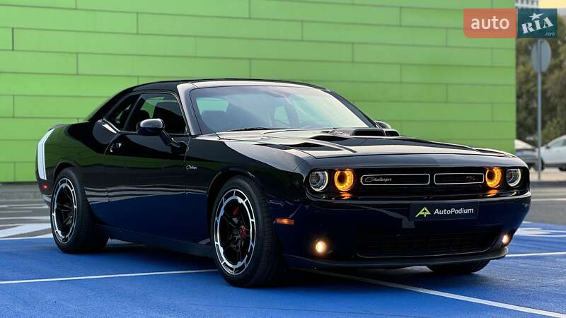 Купе Dodge Challenger 2018 в Киеве