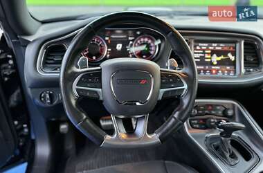 Купе Dodge Challenger 2018 в 