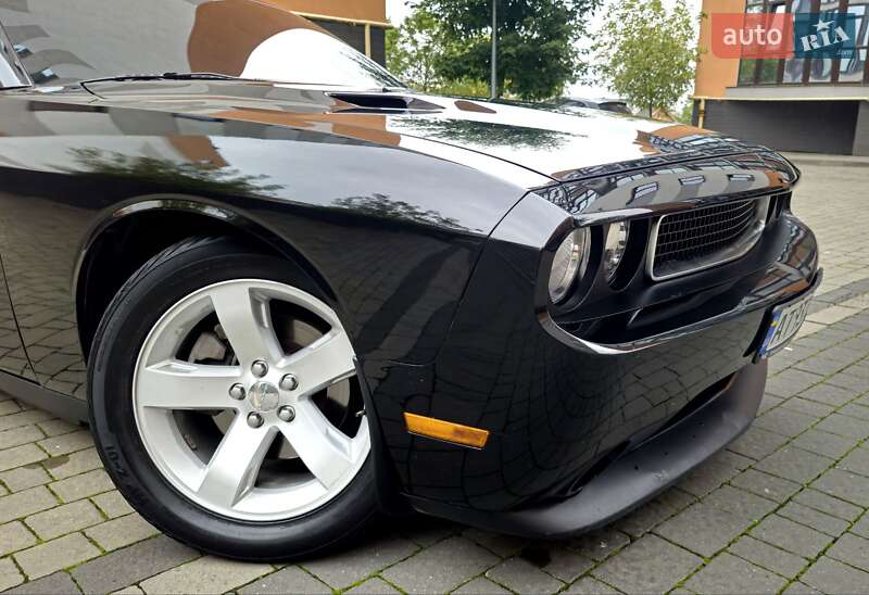 Купе Dodge Challenger 2014 в Ивано-Франковске фото 16 Купе Dodge Challenger 2014 в Ивано-Франковске