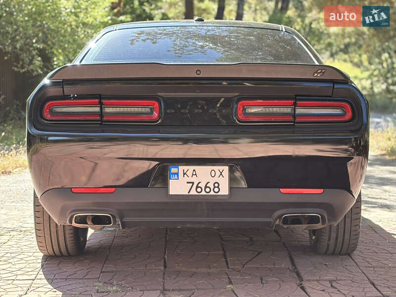 Купе Dodge Challenger 2021 в Киеве