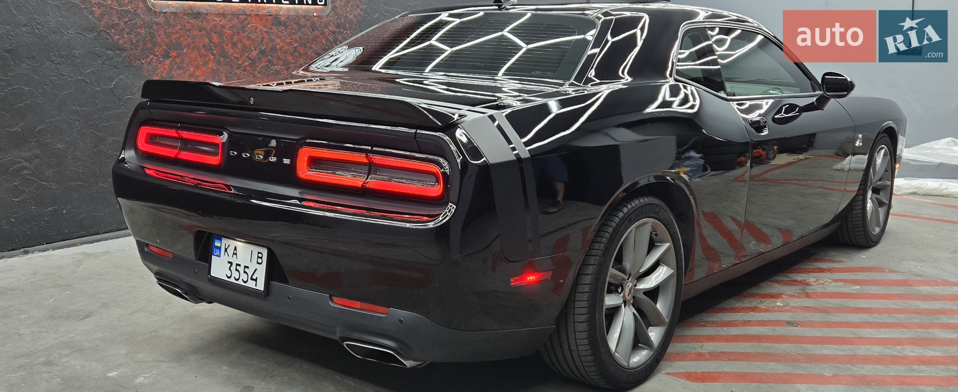 2017 Dodge Challenger - мініатюра 12