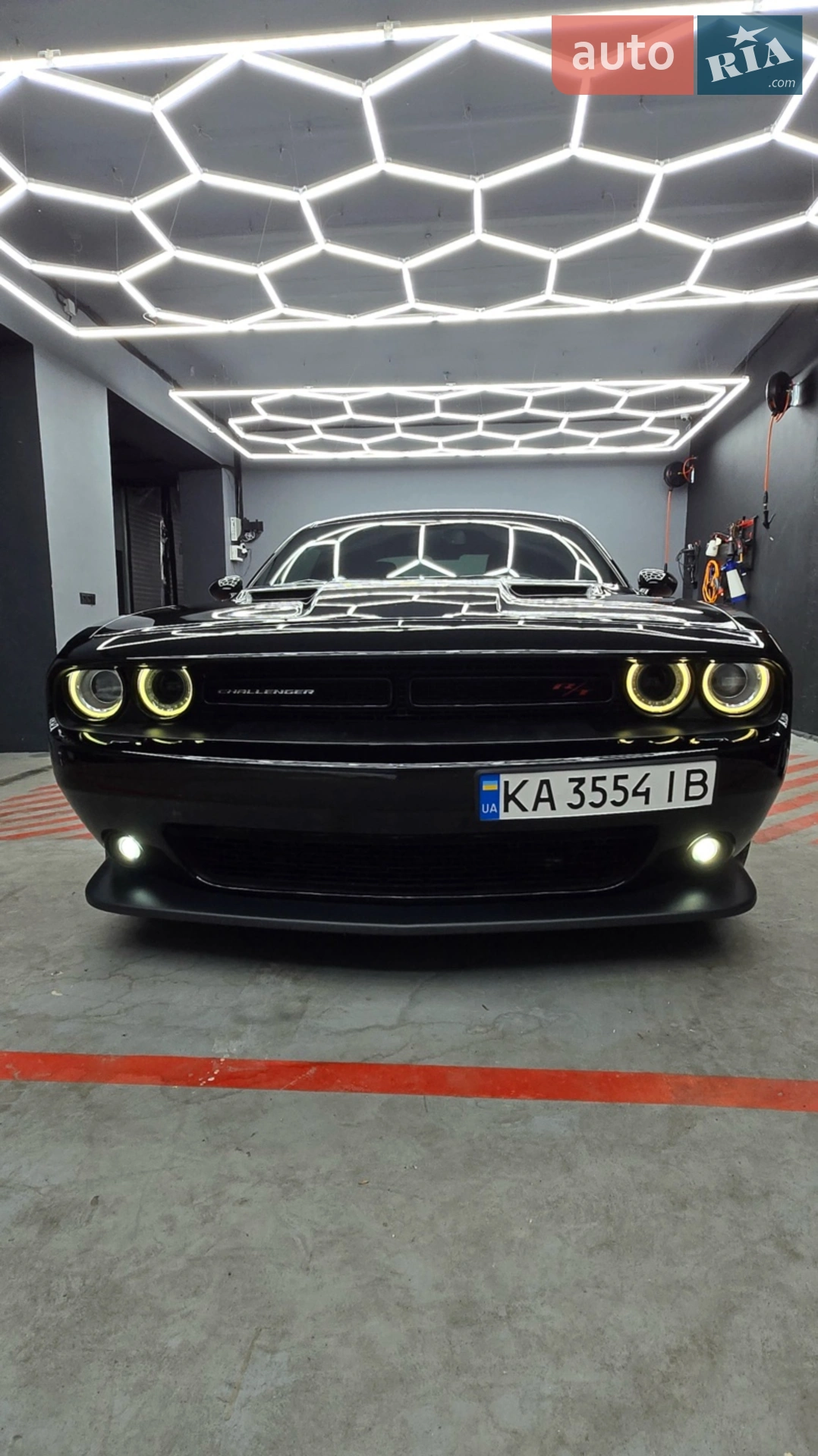 2017 Dodge Challenger - мініатюра 3