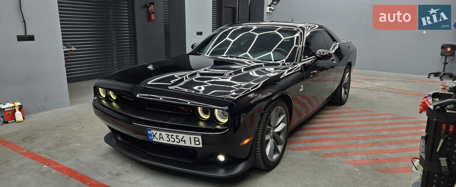 2017 Dodge Challenger - мініатюра 19