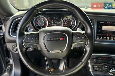 Купе Dodge Challenger 2015 в 