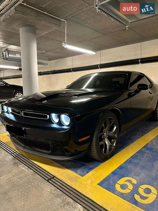 Купе Dodge Challenger 2015 в Одесі фото 35 Купе Dodge Challenger 2015 в Одесі