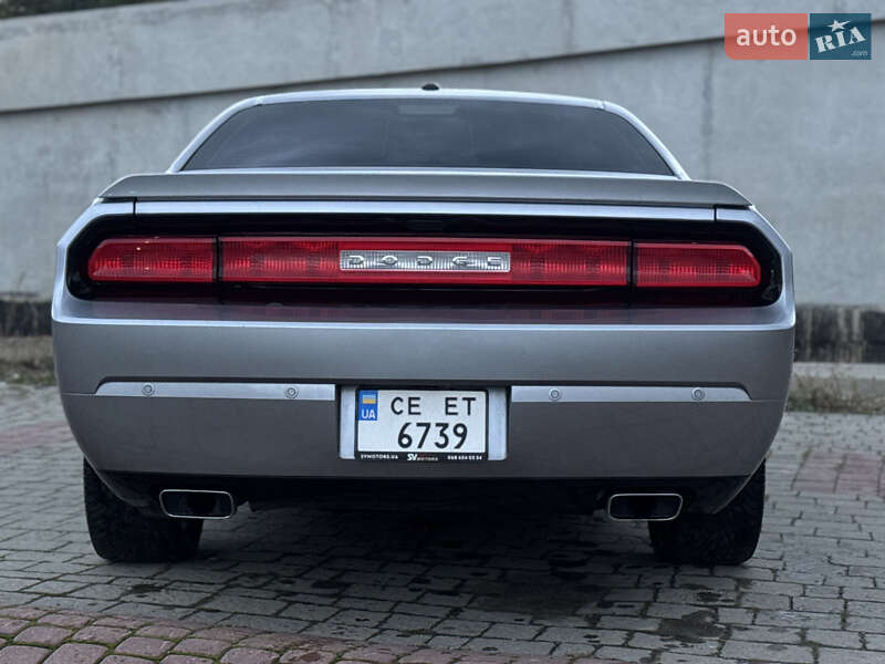 Купе Dodge Challenger 2013 в Ивано-Франковске