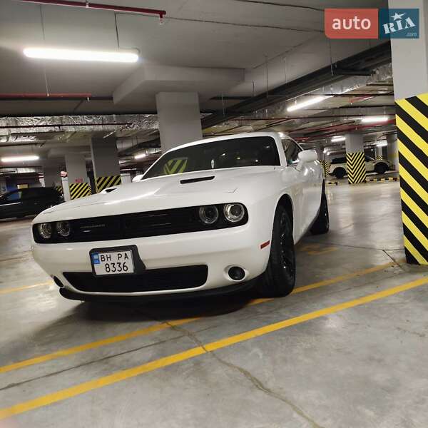 Купе Dodge Challenger 2016 в Одессе