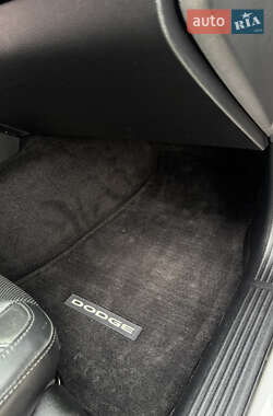 Купе Dodge Challenger 2014 в 