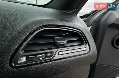 Купе Dodge Challenger 2014 в 