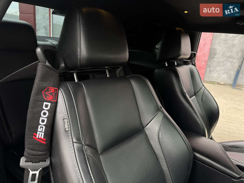 Купе Dodge Challenger 2014 в Лубнах фото 46 Купе Dodge Challenger 2014 в Лубнах