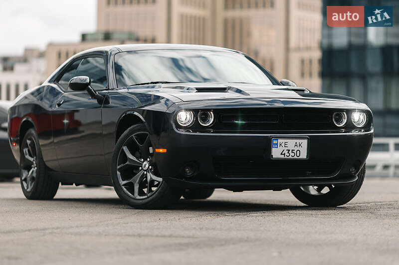 Купе Dodge Challenger 2017 в Дніпрі фото 2 Купе Dodge Challenger 2017 в Дніпрі