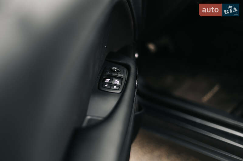 Купе Dodge Challenger 2017 в Дніпрі фото 28 Купе Dodge Challenger 2017 в Дніпрі