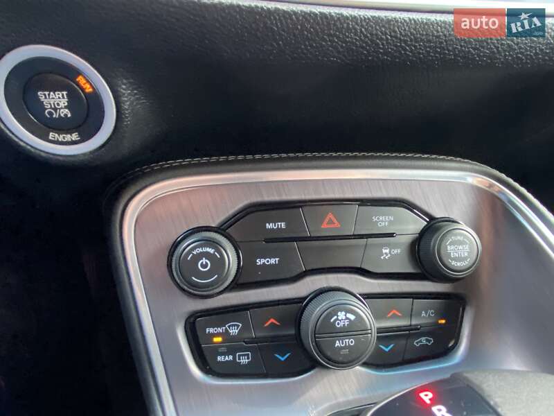 Купе Dodge Challenger 2017 в Києві фото 34 Купе Dodge Challenger 2017 в Києві