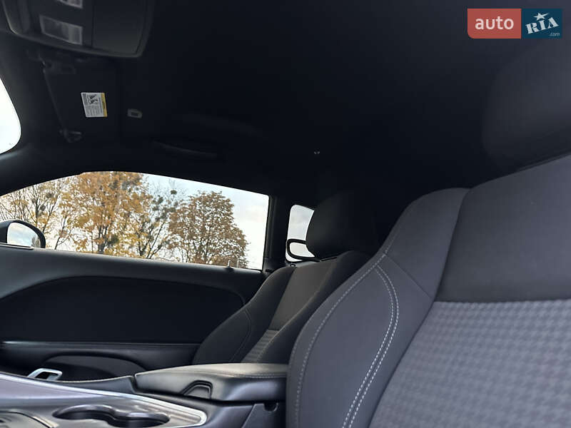Купе Dodge Challenger 2019 в Ровно фото 28 Купе Dodge Challenger 2019 в Ровно