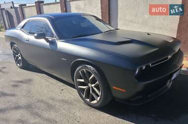 Купе Dodge Challenger 2017 в Нерубайське