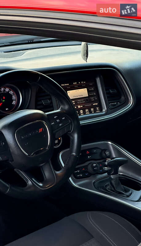 Купе Dodge Challenger 2016 в Кропивницком фото 40 Купе Dodge Challenger 2016 в Кропивницком