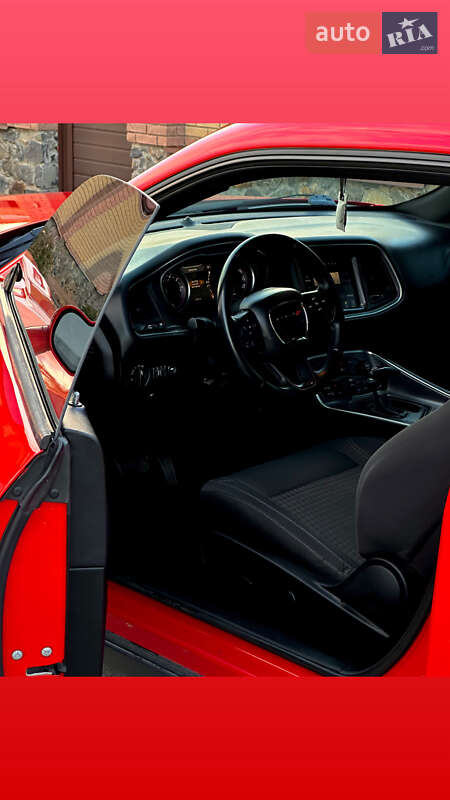 Купе Dodge Challenger 2016 в Кропивницком фото 44 Купе Dodge Challenger 2016 в Кропивницком