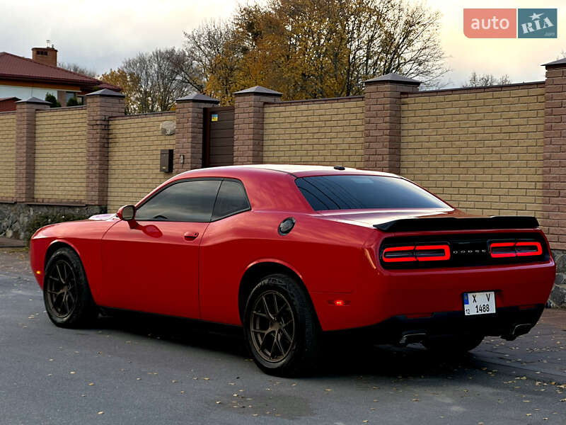 Купе Dodge Challenger 2016 в Кропивницком фото 47 Купе Dodge Challenger 2016 в Кропивницком