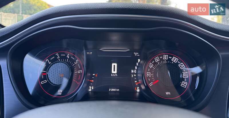 Купе Dodge Challenger 2017 в Киеве фото 27 Купе Dodge Challenger 2017 в Киеве