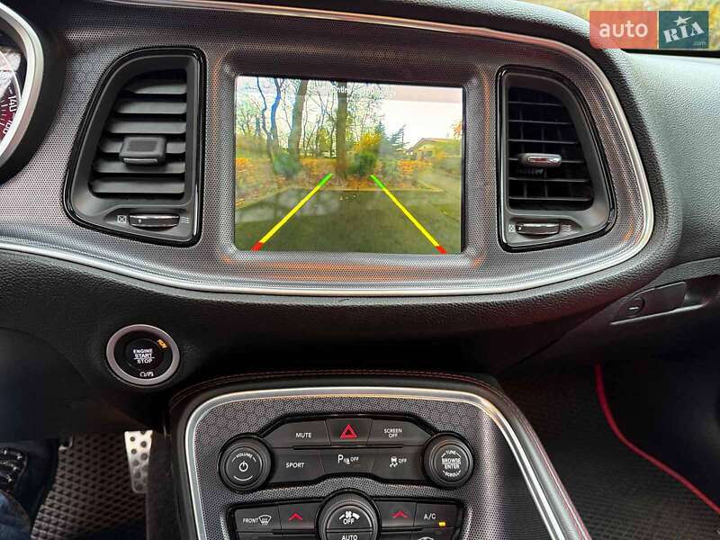 Купе Dodge Challenger 2018 в Києві