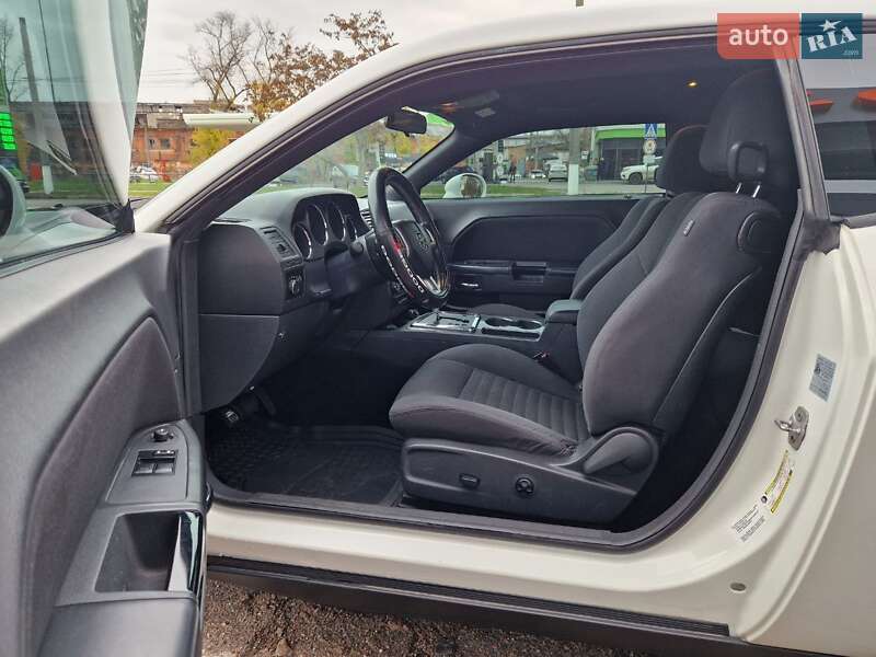 Купе Dodge Challenger 2012 в Кропивницькому фото 6 Купе Dodge Challenger 2012 в Кропивницькому