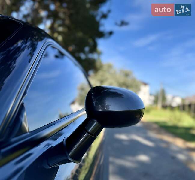 Купе Dodge Challenger 2017 в Києві фото 9 Купе Dodge Challenger 2017 в Києві