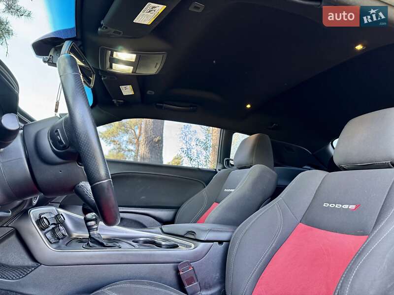 Купе Dodge Challenger 2017 в Києві фото 19 Купе Dodge Challenger 2017 в Києві