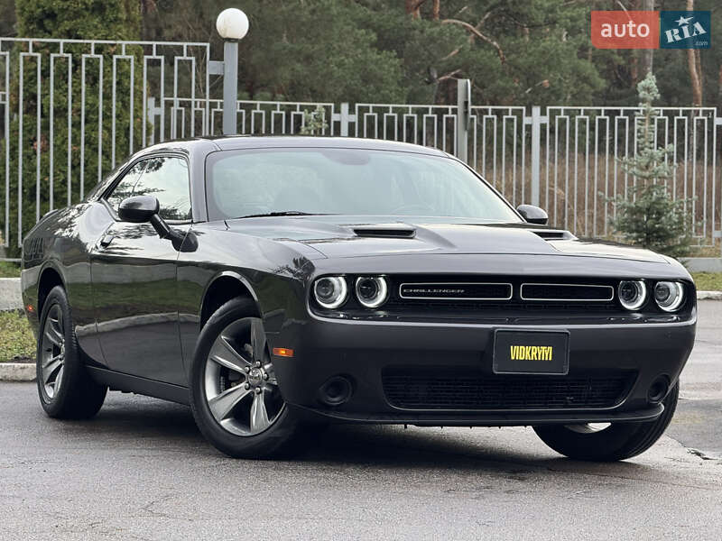 Купе Dodge Challenger 2020 в Києві фото 9 Купе Dodge Challenger 2020 в Києві