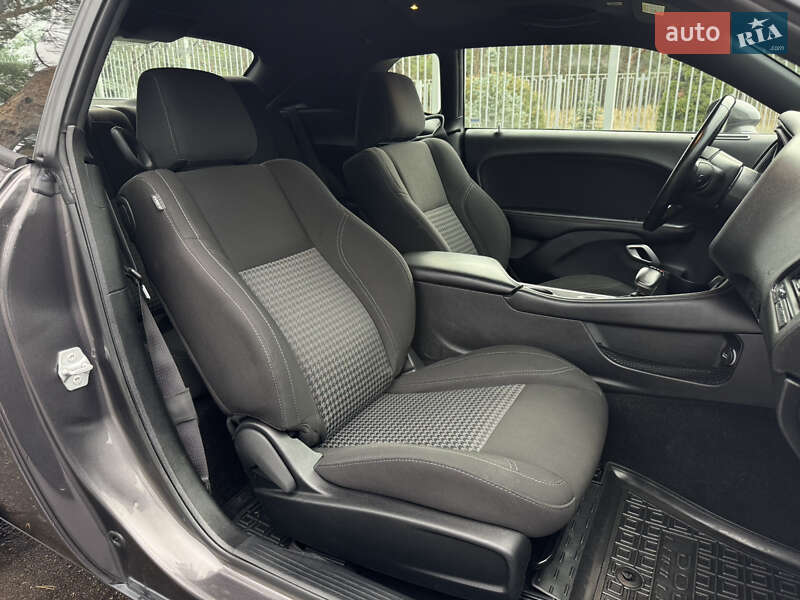 Купе Dodge Challenger 2020 в Києві фото 40 Купе Dodge Challenger 2020 в Києві