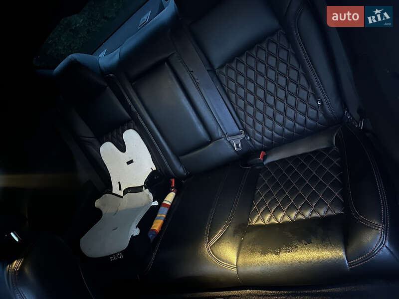 Купе Dodge Challenger 2016 в Львове фото 19 Купе Dodge Challenger 2016 в Львове