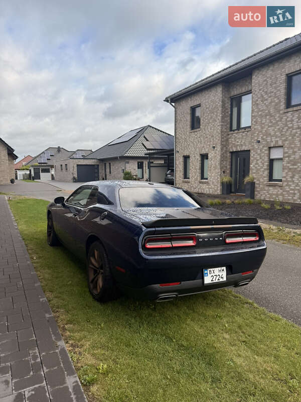 Купе Dodge Challenger 2016 в Каменец-Подольском фото 9 Купе Dodge Challenger 2016 в Каменец-Подольском