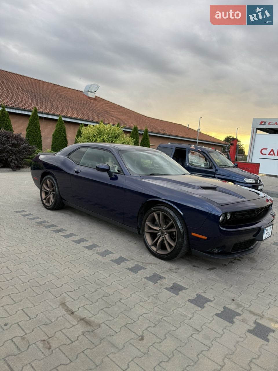 2017 Dodge Challenger - мініатюра 19