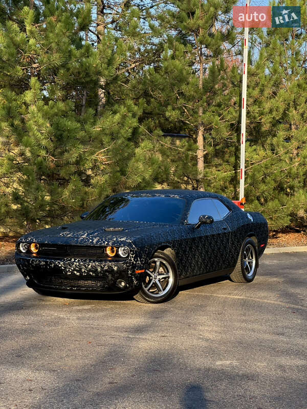 Купе Dodge Challenger 2014 в Дніпрі фото 18 Купе Dodge Challenger 2014 в Дніпрі