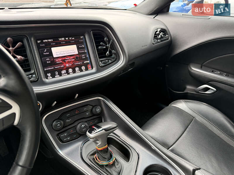 Купе Dodge Challenger 2016 в Полтаве