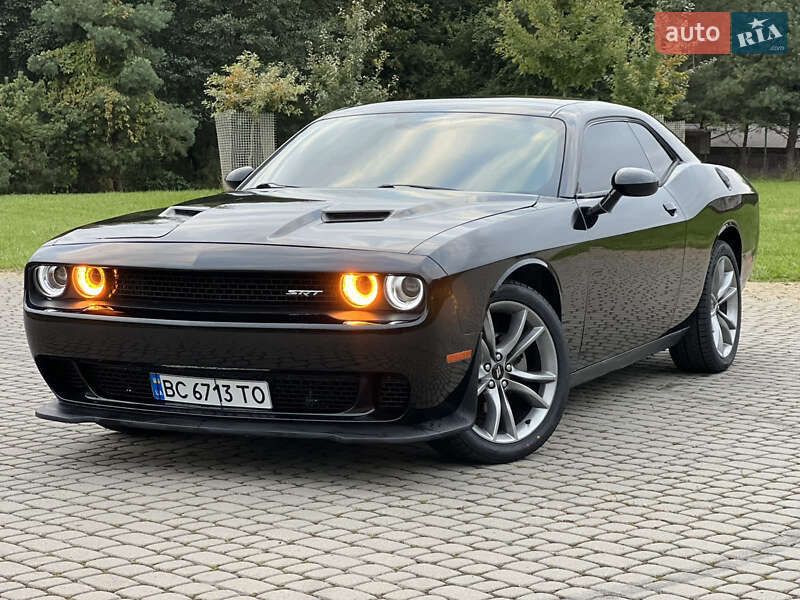 Купе Dodge Challenger 2017 в Львове