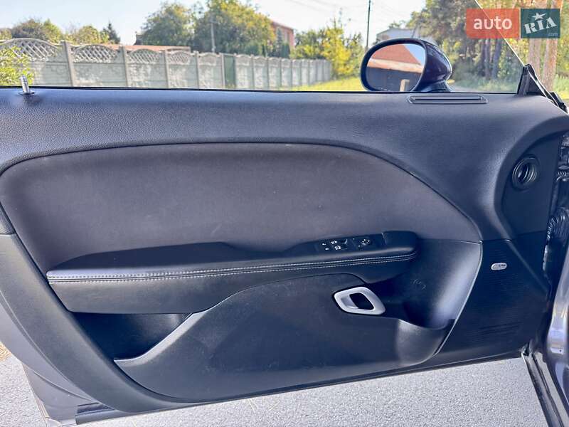 Купе Dodge Challenger 2017 в Киеве