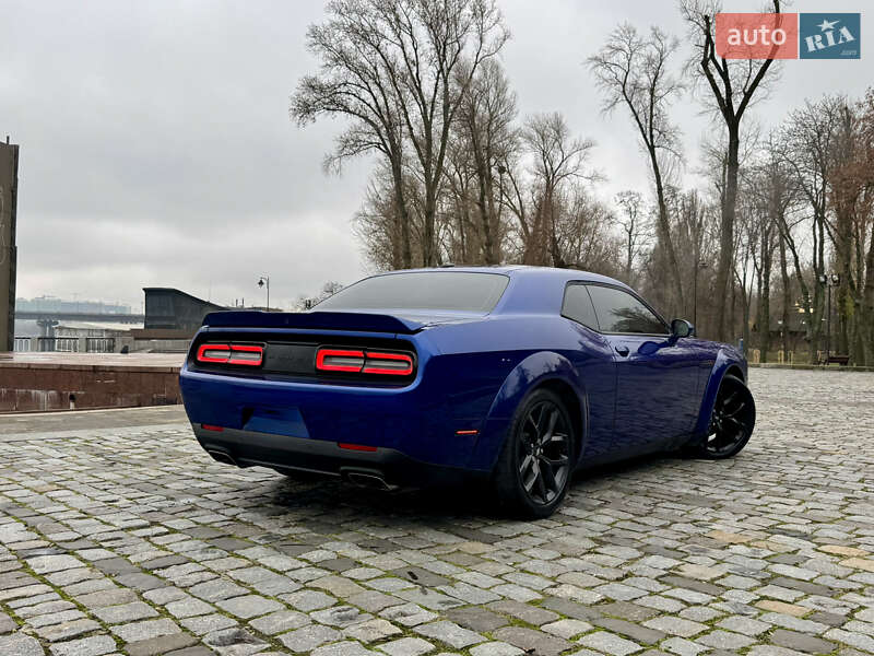Купе Dodge Challenger 2020 в Киеве