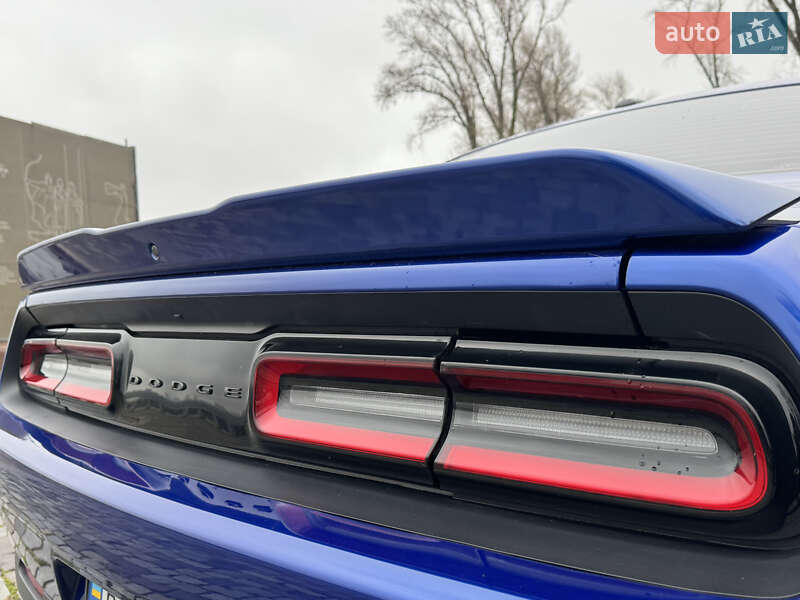 Купе Dodge Challenger 2020 в Киеве