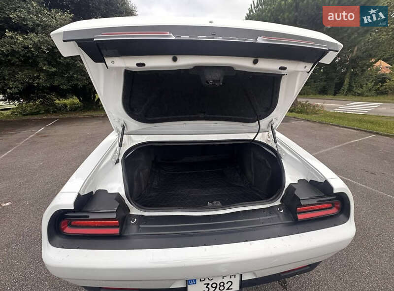 Купе Dodge Challenger 2018 в Львове фото 2 Купе Dodge Challenger 2018 в Львове