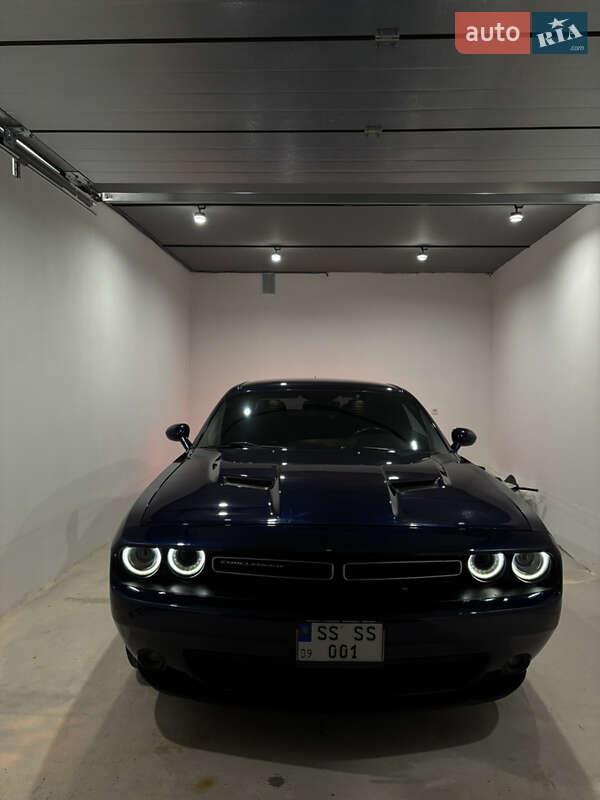 Купе Dodge Challenger 2014 в Ивано-Франковске фото 6 Купе Dodge Challenger 2014 в Ивано-Франковске